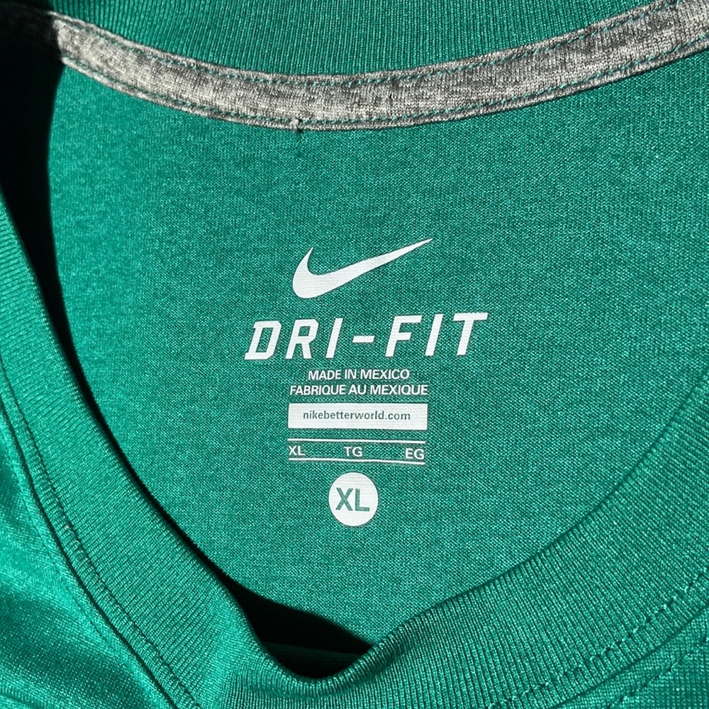NIKE DRI FIT T Shirt Heather Green  XL  NWOT. - Picture 2 of 9